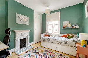 Bedroom- click for photo gallery